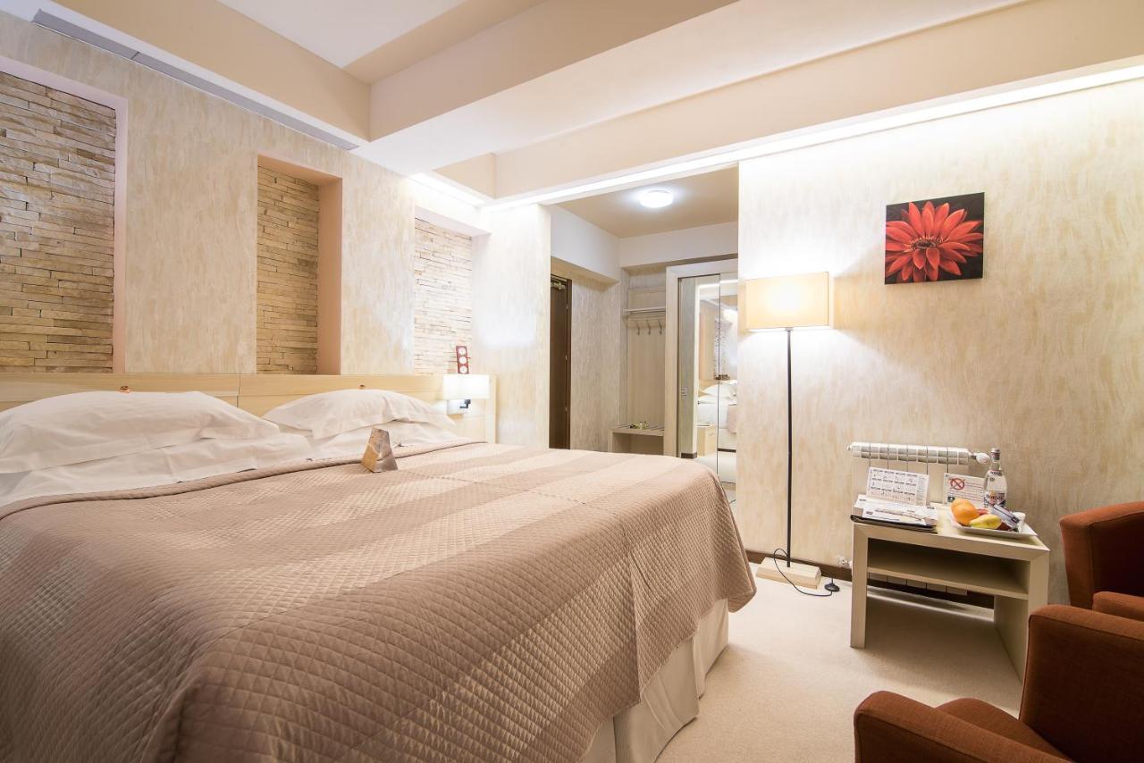 Ioana Boutique Hotel Sinaia Eksteriør bilde